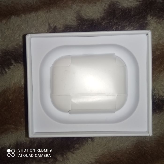 AirPods pro 3 Apple