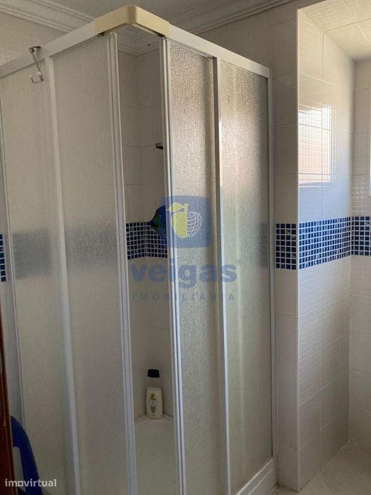 Casa Típica Portuguesa com Terreno de 6346m2