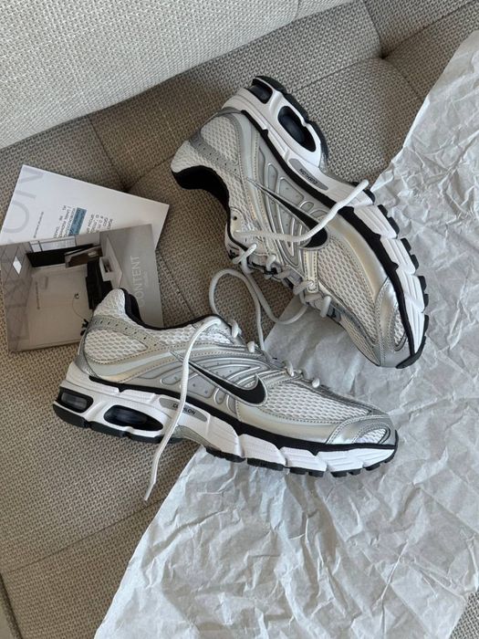 Оригинал Nike Air Max Moto 2k Light Smoke Grey Mettalic Silver (IQ7592 077) оригинальние летние кроссовки найк аир макс
