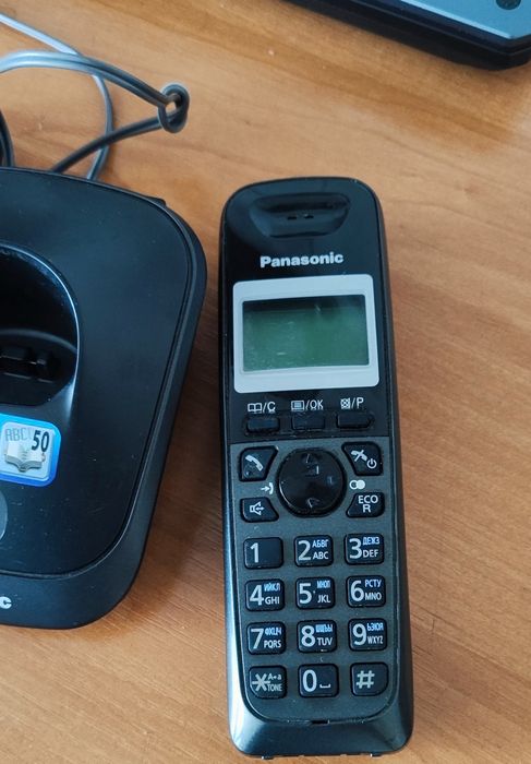 Телефон Радіо  DECT  Panasonic