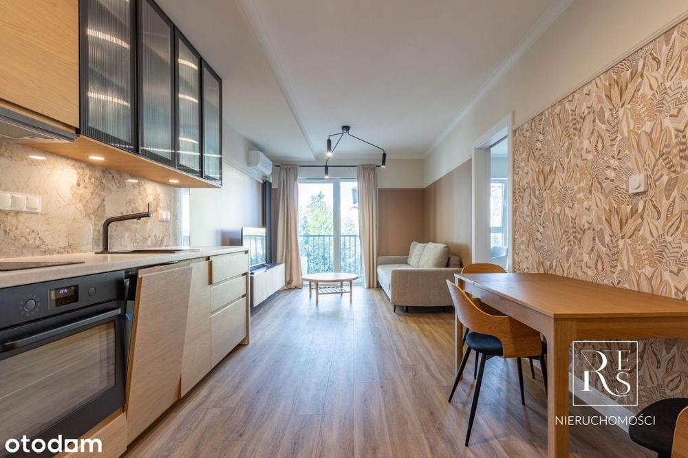Centrum, 2 pokoje, balkon, klimatyzacja, miejsce p