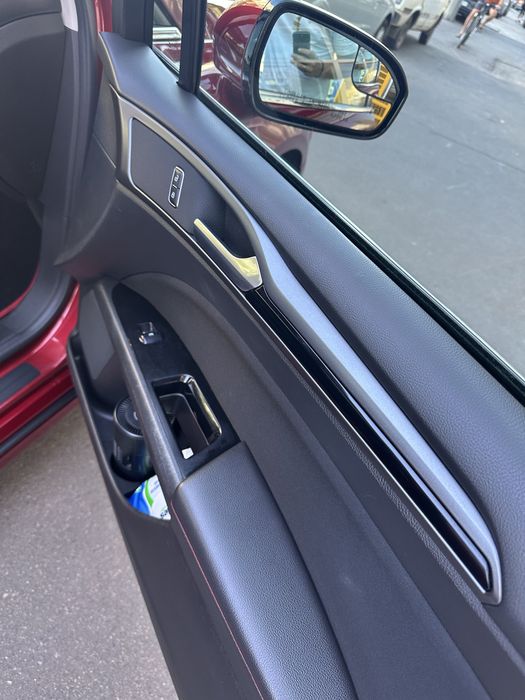 Автомобіль Форд Фьюжн