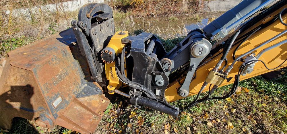 Koparka gąsienicowa LIEBHERR R936 LCV