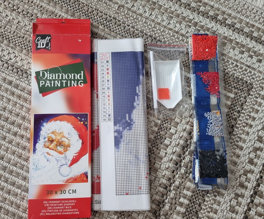 Obraz Mikołaja wyklejanie po numerkach, koraliki