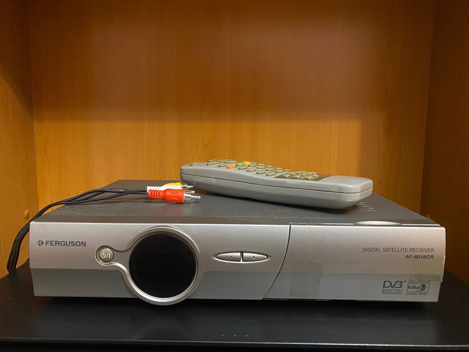 Тюнер для супутникової тарілки