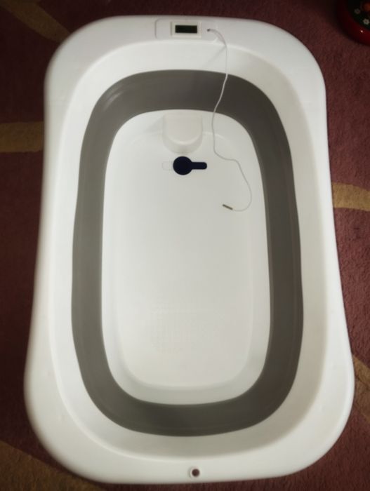 Дитяча складна ванночка з анатомічною подушкою