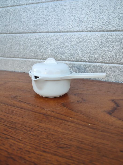 Porcelanowy Rondelek - Sygnowany - powłoka termiczna - Design - A