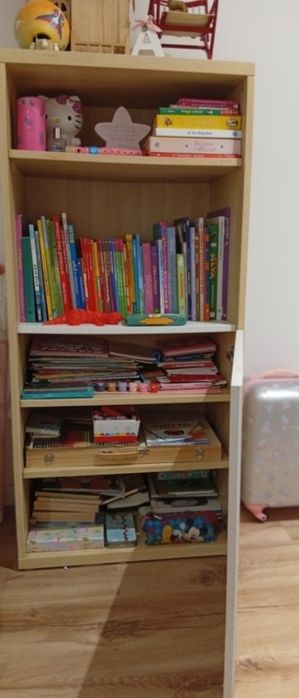 Estante IKEA Besta