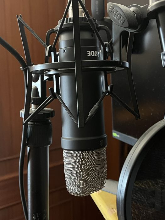 Microfone Rode NT1 Black - Como Novo