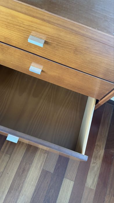 Quarto Completo | Cama com Arrumação + Colchão + 2 Cómodas + 2 Mesas de Cabeceira