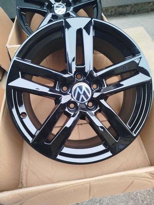 A822# Alufelgi 17" 5x112 7 Et 42J Vw Golf Passat Arteon Tiguan T-Roc