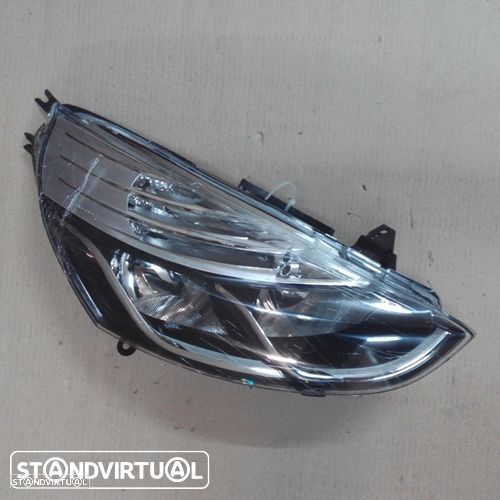 Farol Renault Clio modelo: 2012 até 2016 novo