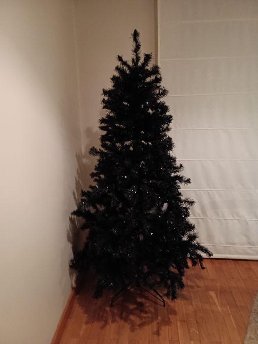 Árvore de natal com 600 ramos de 1,80