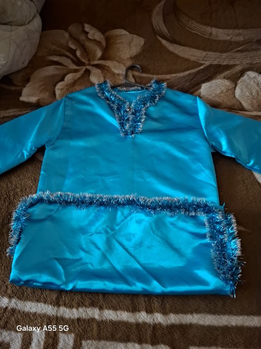 Продам красивую наряднаю