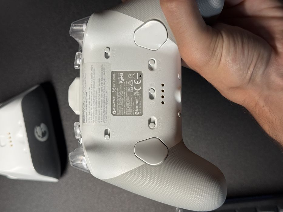 Comando Profissional Xbox e PC anti-drift + base de carregamento | Gamesir G7 Pro