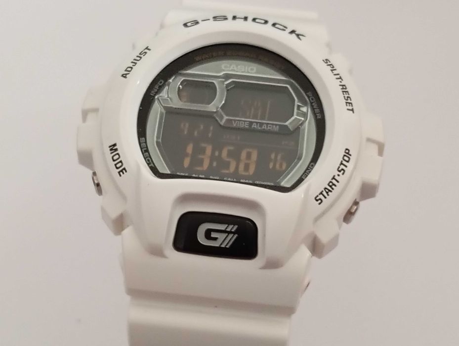 Zegarek Casio GB-6900B - bluetooth - nieużywany