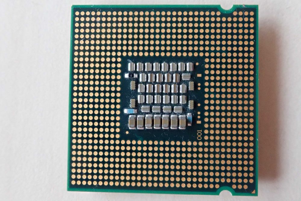 Procesor Intel Core 2 Duo E6750 2.66GHz 1333FSB 4MB LGA775 65nm SLA9V