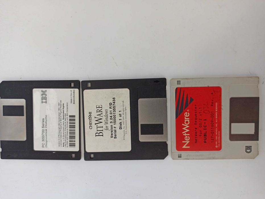 Windows NT 4.0 płyta, certyfikat, książka