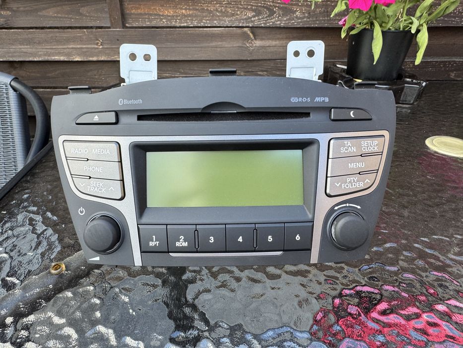 Oryginalne radio Hyundai ix35 Bluetooth CD MP3 – model A210MGC