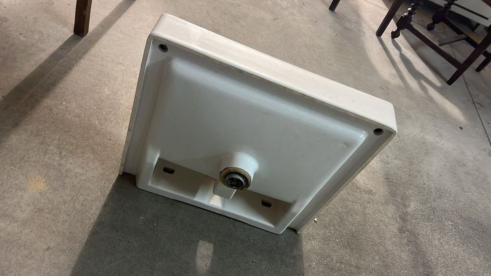 Lavatório Suspenso rectangular  – Branco
