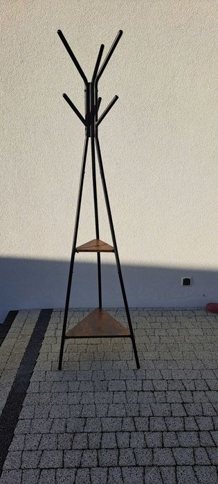 piękny stojak mosiężny