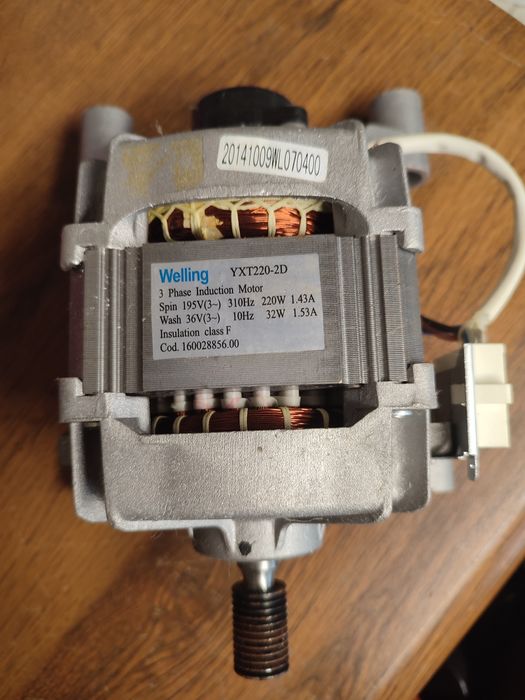 Części do pralki Indesit XWE71283 pompa wody