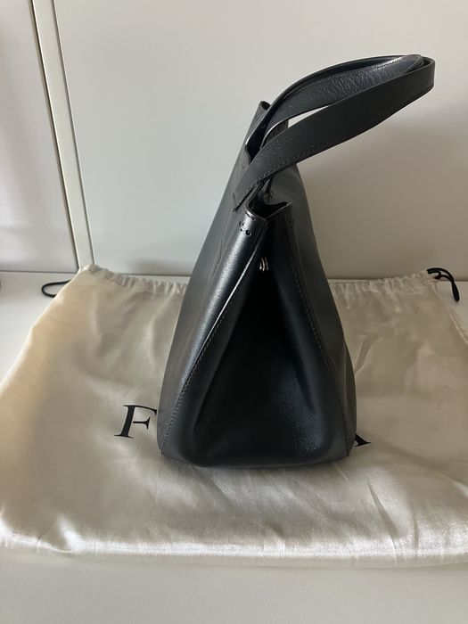 Mala FURLA de mão