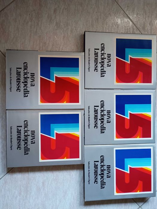 Nova Enciclopédia Larousse (5 volumes)