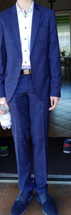 Garnitur młodzieżowy slim