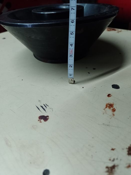 Продам конус для балансировочного станка