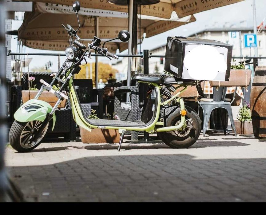 Skuter elektryczny fv23%