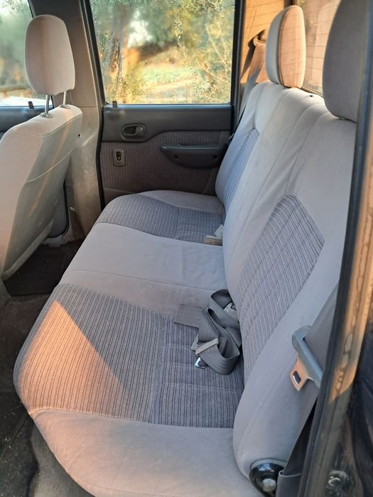 Carrinha 4x4 Mazda Slider