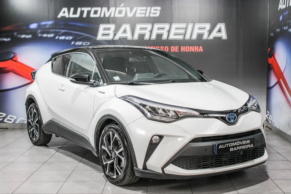 Toyota C-HR 1.8 Hybrid Square Collection