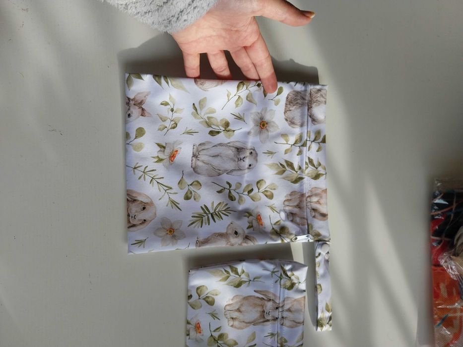 Bolsa/estojo para maquilhagem, cosméticos ou lápis