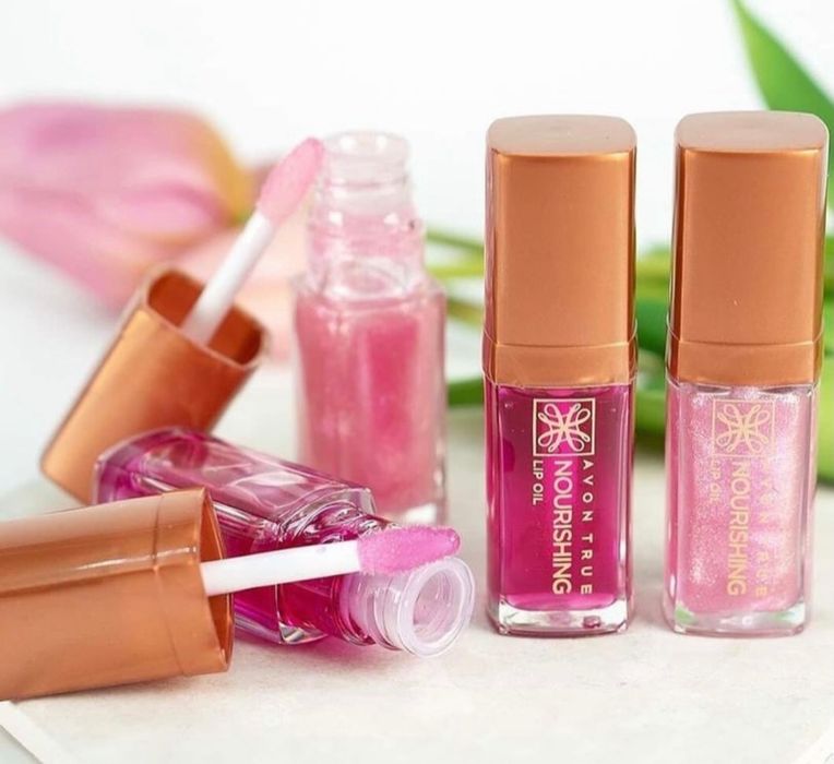 Масла для губ, 2 вида по 150 грн