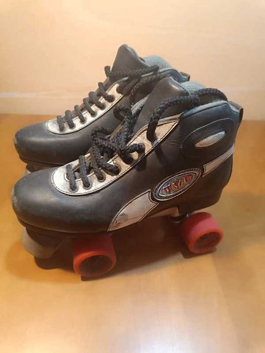 Patins De Hóquei TVD