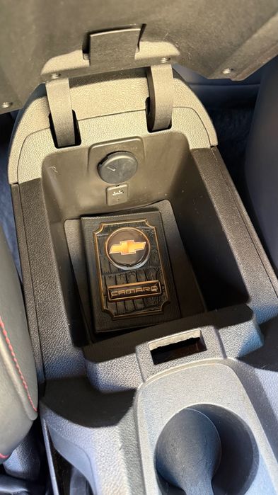 Продаю Chevrolet Camaro RS