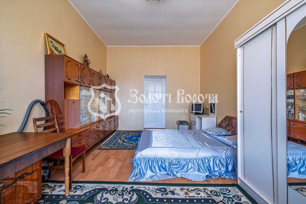 Велика 2-кімнатна квартира 90 м², пров. Бабкіна 13, м. Бориспіль