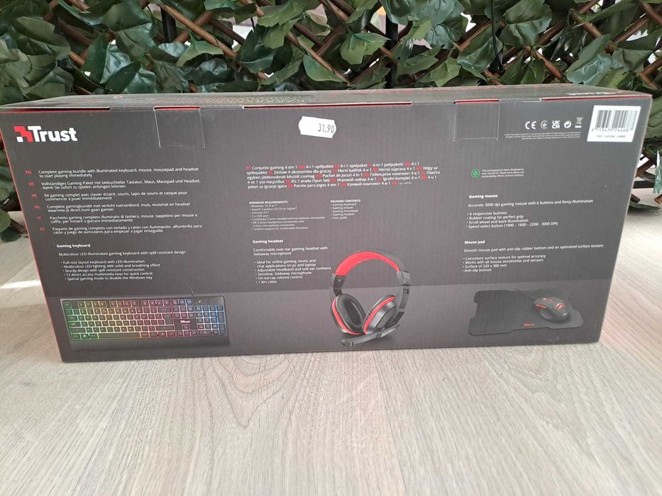 Teclado e Rato + Headset + Tapete