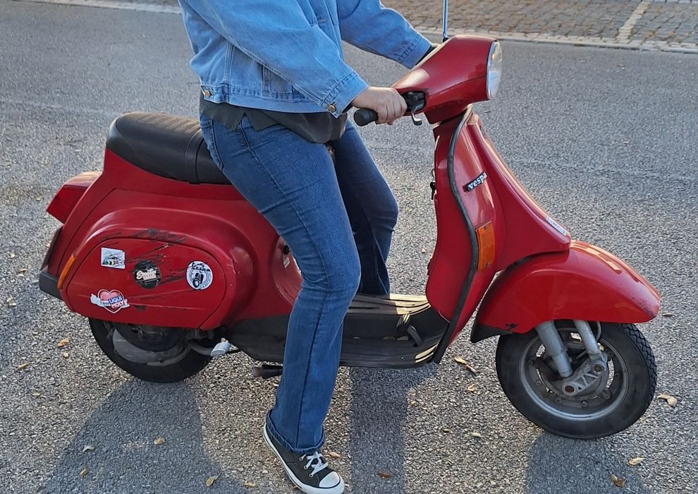 Vespa 50 motociclo