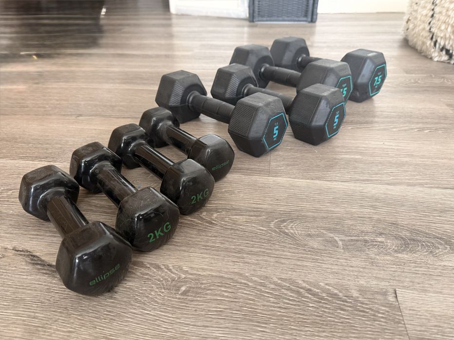 Conjunto de Halteres 7,5Kg, 5Kg, 2Kg