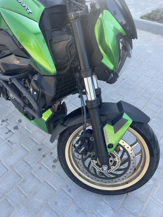 Bajaj Dominar 400