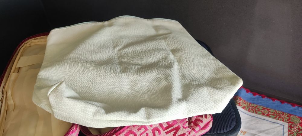 Mala pequena viagem.