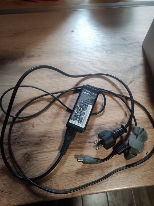 Zasilacz Lenovo ładowarka