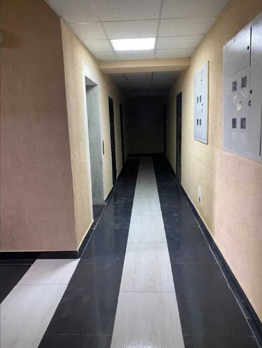 Продаж 2кімн Ходосівка с документами 5 поверх