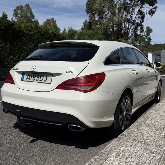 MERCEDES CLA 200d AUTO **DESDE 229€ MES**
