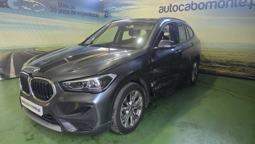 BMW X1 XDrive 25e - Salvado