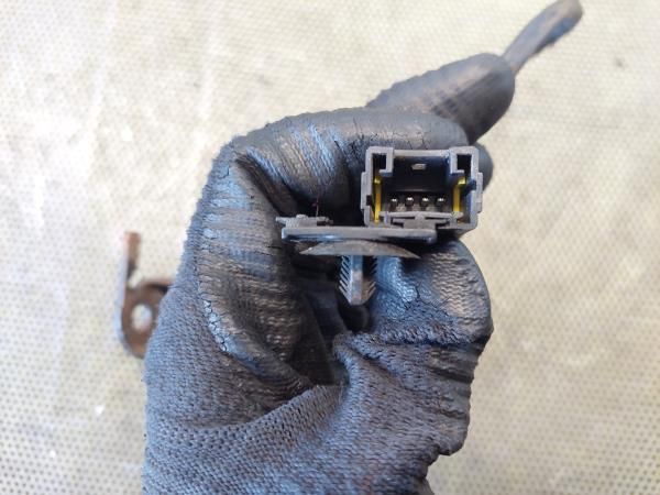 Encaixe de cinto trás esquerdo PEUGEOT 207 (WA_, WC_)