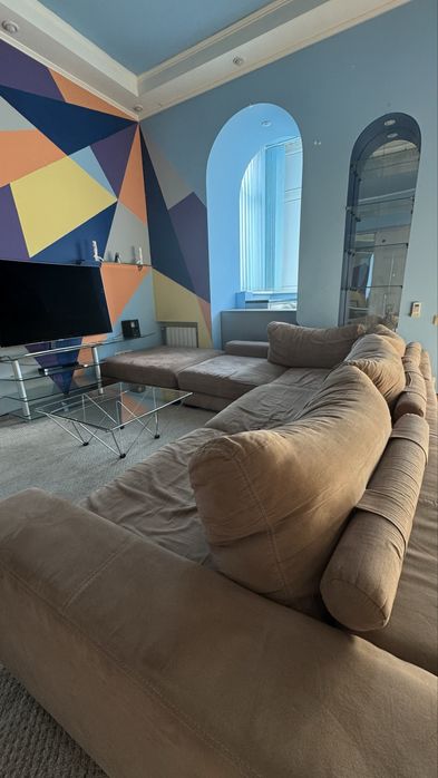 Здам трикімнатну квартиру вул. Жилянська 104/24 Царський будинок