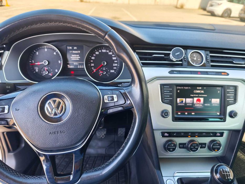 Volkswagen Passat 2.0 150cv de 2015